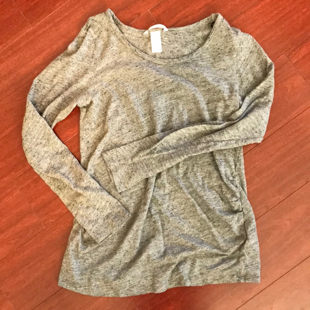 H & M Maternity shirt